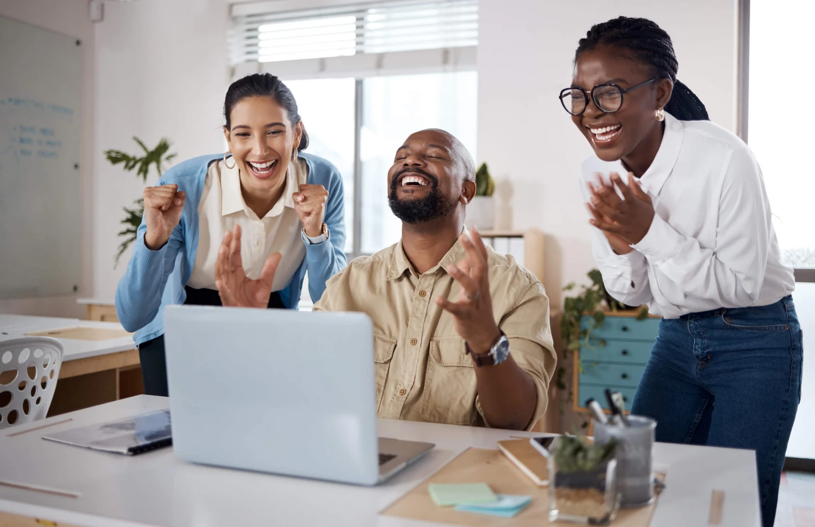 iStock-1371869427 (tini)