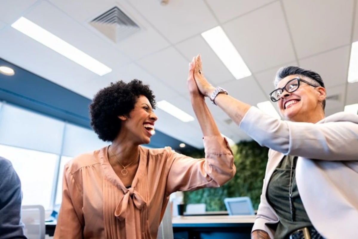 5 Practices Reward and Recognition photo